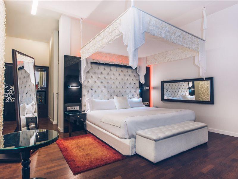 Iberostar Grand Budapest Bagian luar foto