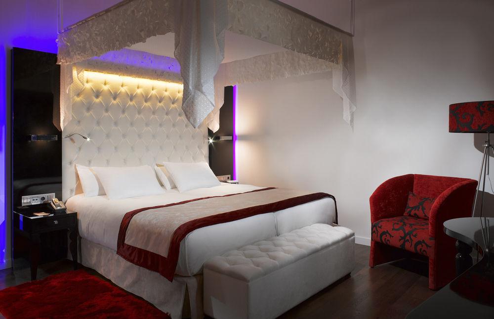 Iberostar Grand Budapest Bagian luar foto
