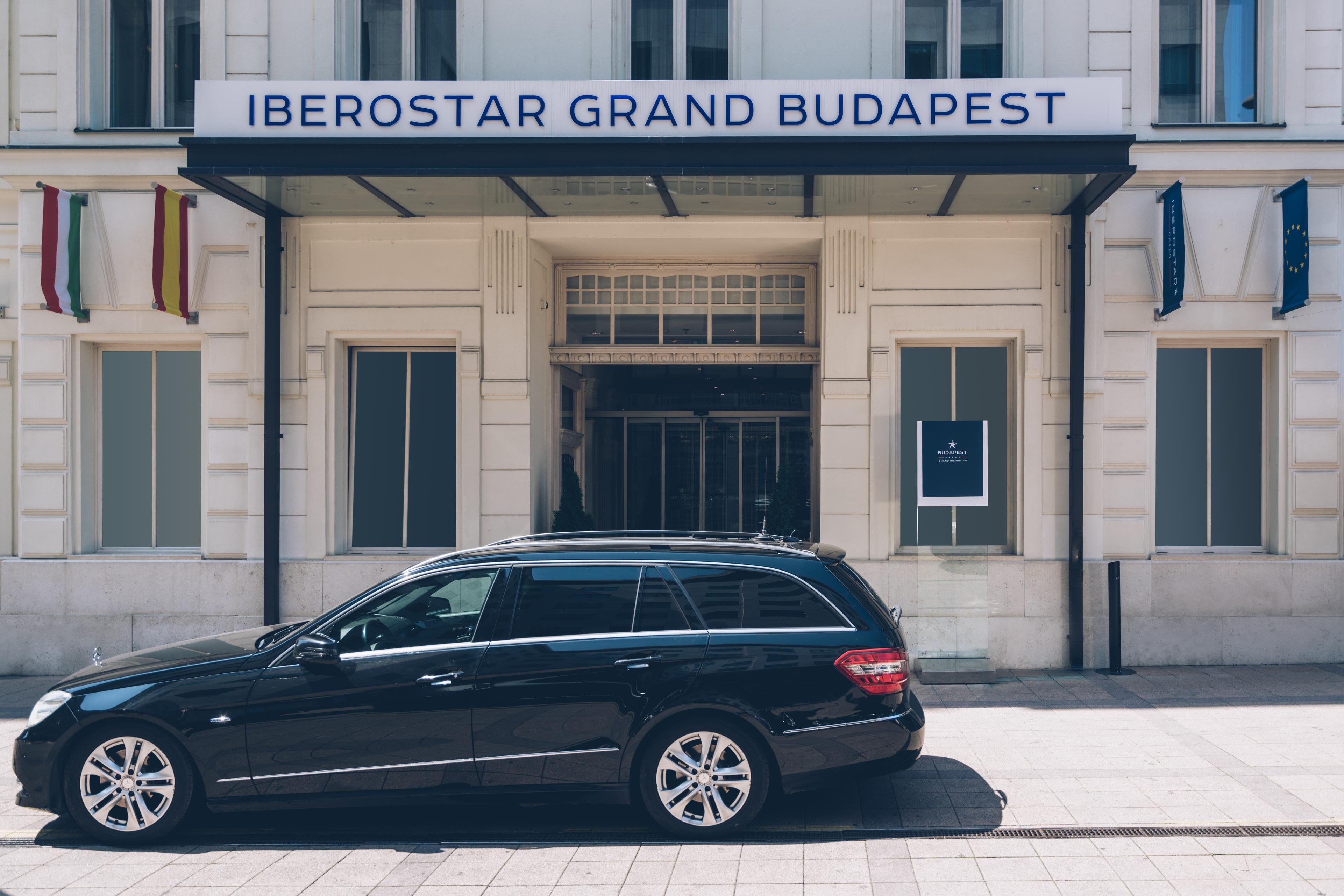 Iberostar Grand Budapest Bagian luar foto