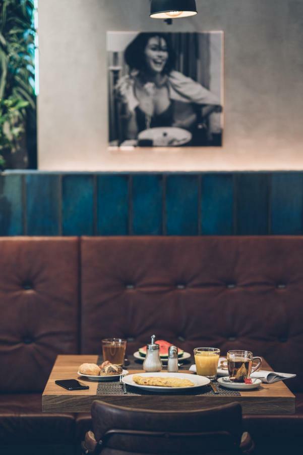 Iberostar Grand Budapest Bagian luar foto